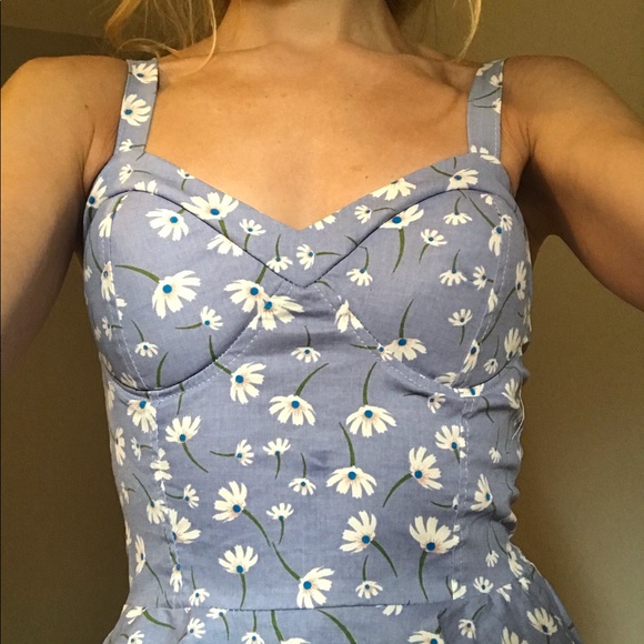Chambray printed peplum top with padded cups - Picture 4 of 5